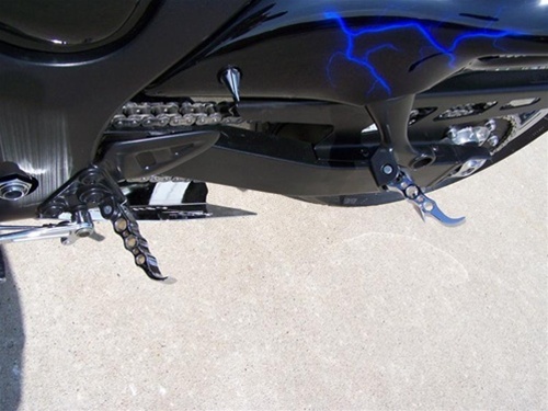 Chrome Hayabusa/GSXR Tribal Front & Rear Foot Pegs