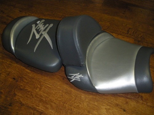 Custom Hayabusa Grey/Silver Front & Rear Seats w/Hump Pad